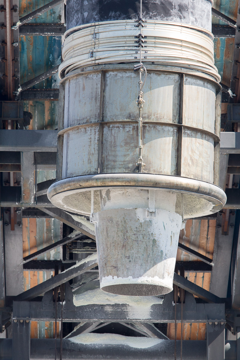 Loading Salt into a hold (closeup)