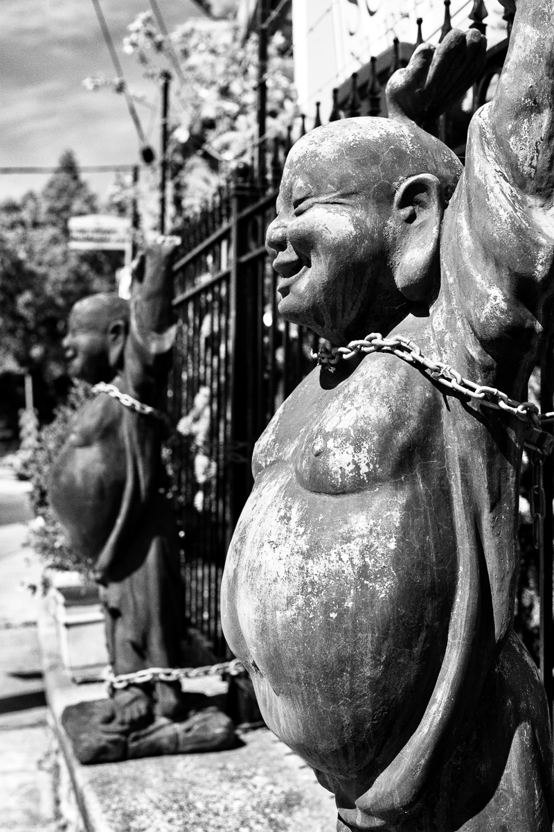 Buddha in chains